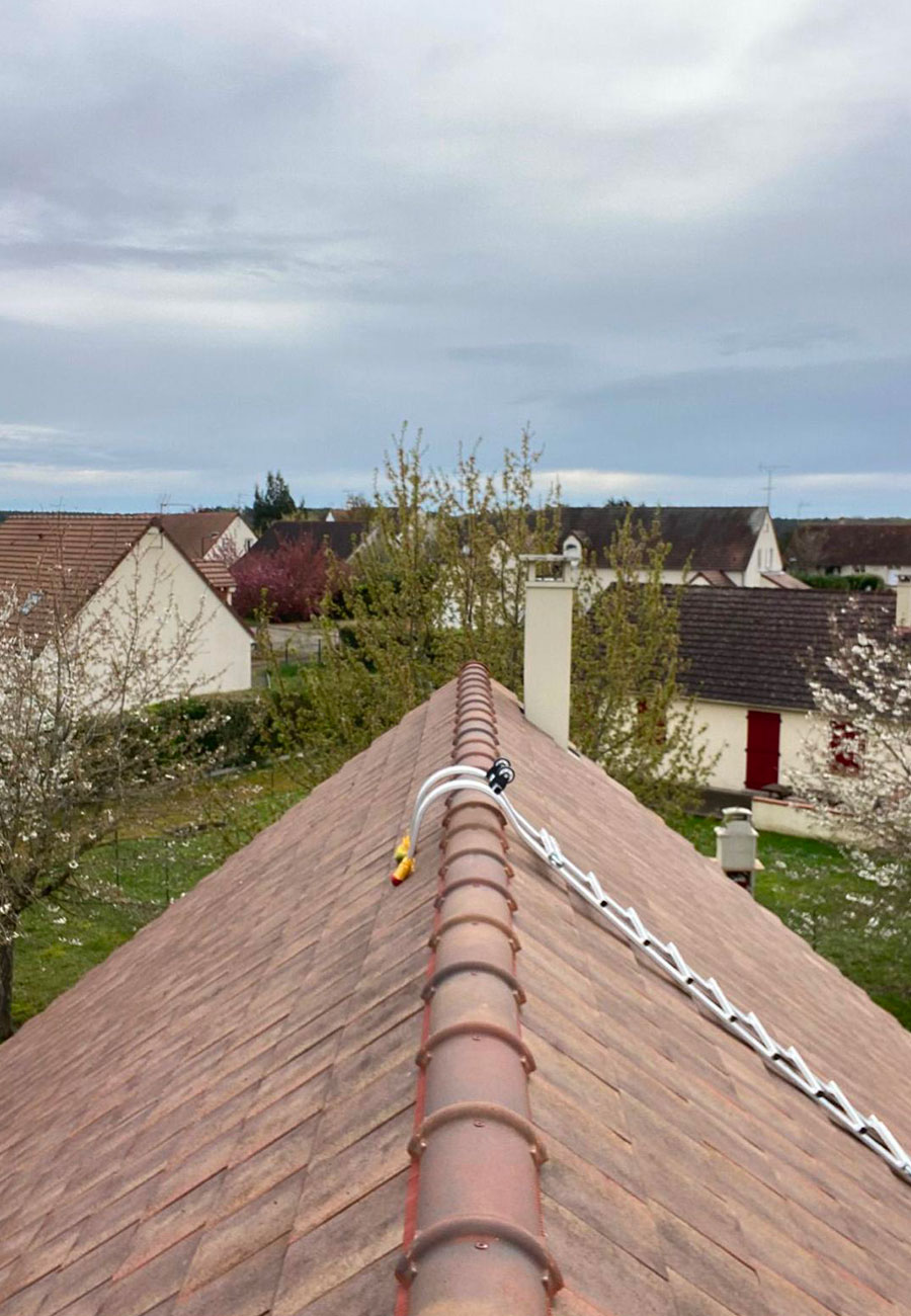 Artisans couvreurs, charpentiers, peintres, façadiers, ramoneurs et zingueurs à Tours (37000) en Indre-et-Loire (37)